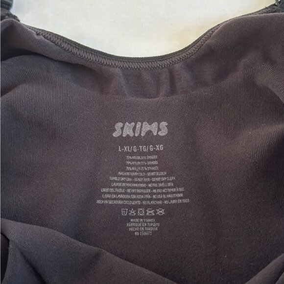 New Skims Sculpting Thong Bodysuit Onyx Size L/XL - Picture 5 of 5